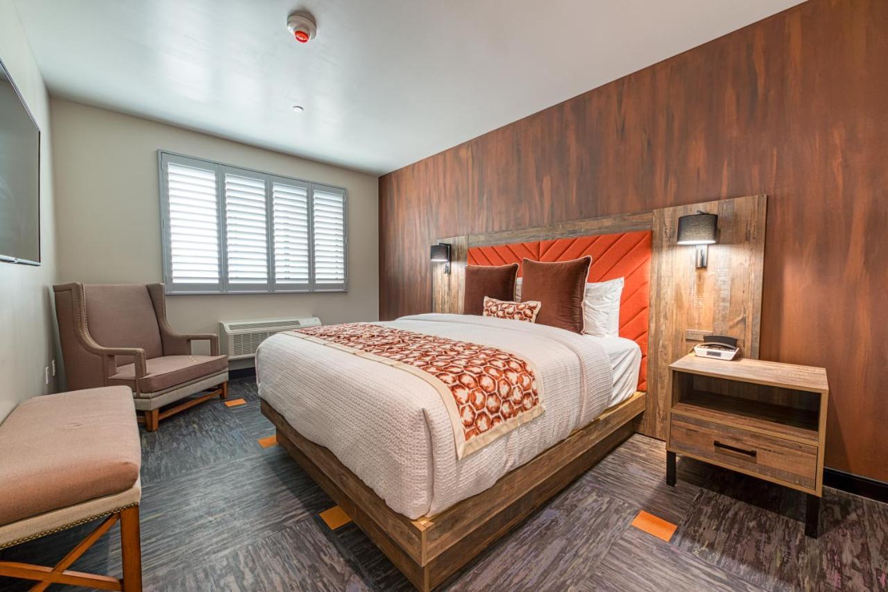 Hotel Lexen Newhall & Santa Clarita - Near Six Flags Magic Mountain Екстер'єр фото