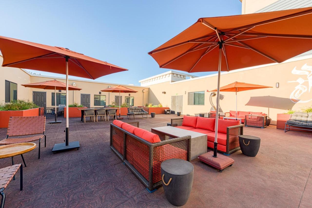 Hotel Lexen Newhall & Santa Clarita - Near Six Flags Magic Mountain Екстер'єр фото