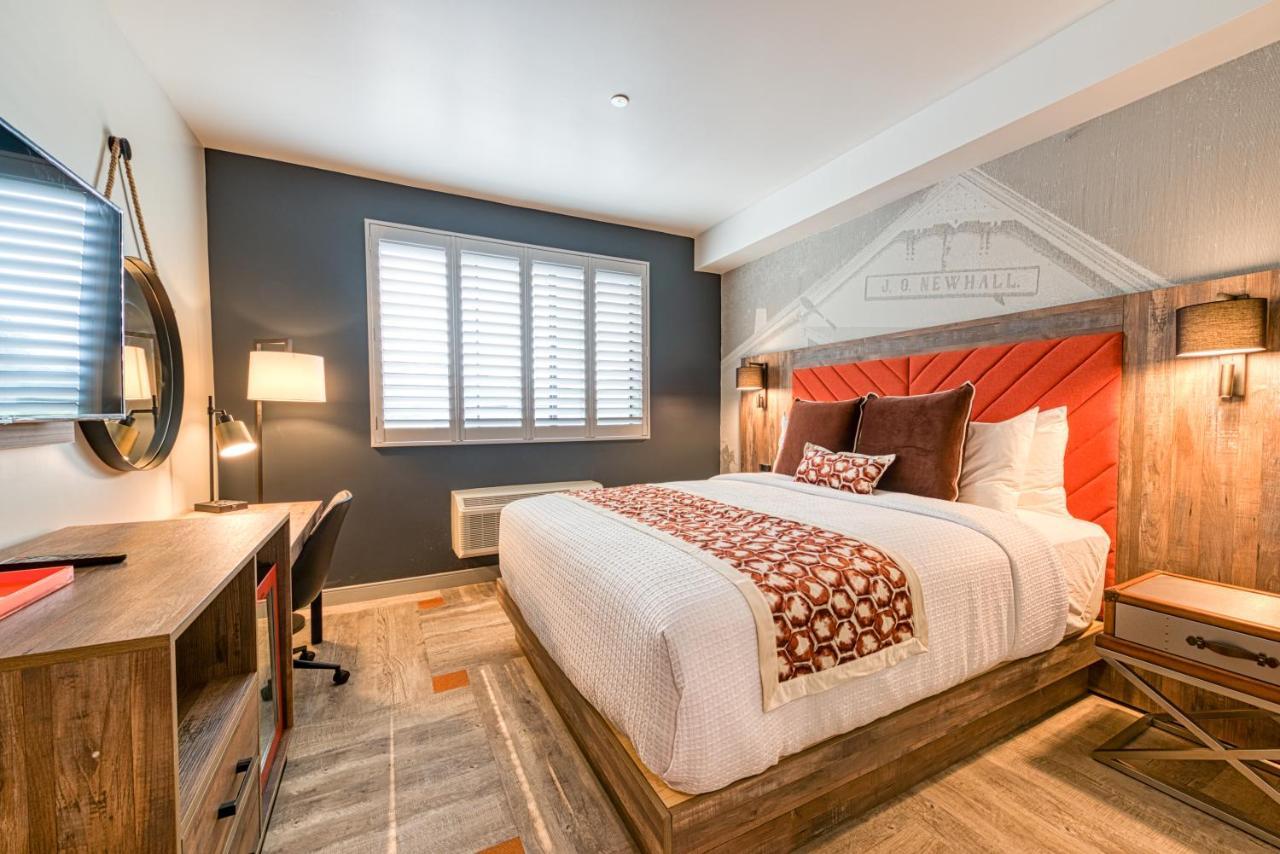 Hotel Lexen Newhall & Santa Clarita - Near Six Flags Magic Mountain Екстер'єр фото