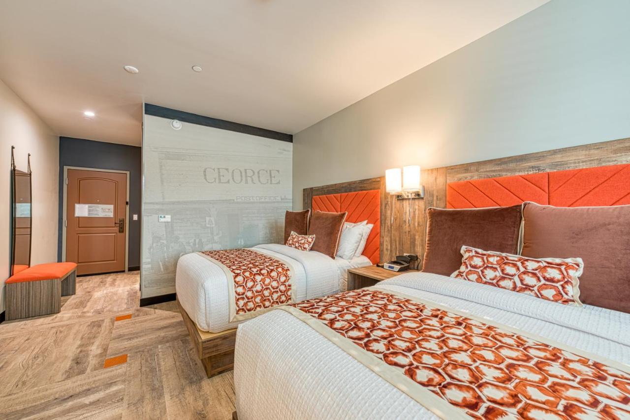 Hotel Lexen Newhall & Santa Clarita - Near Six Flags Magic Mountain Екстер'єр фото