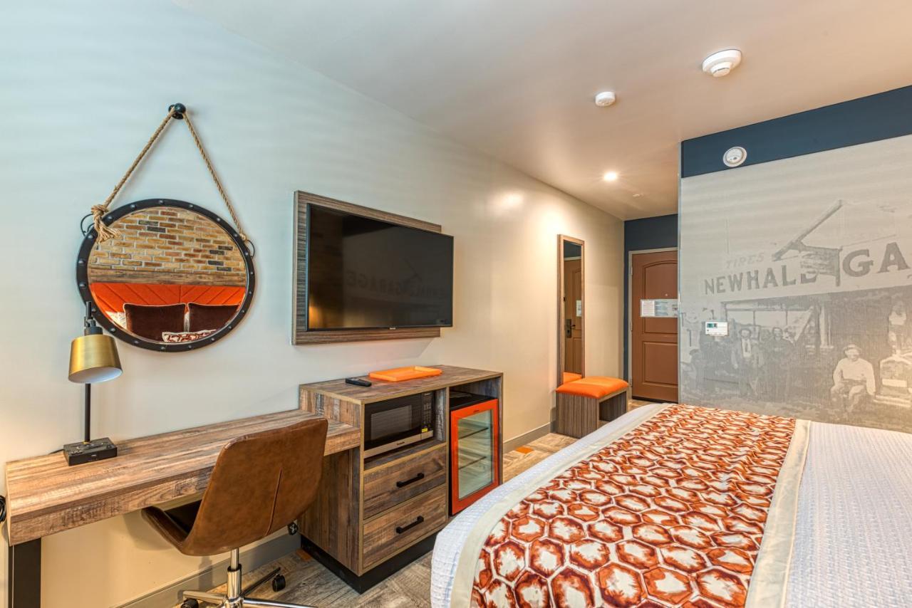 Hotel Lexen Newhall & Santa Clarita - Near Six Flags Magic Mountain Екстер'єр фото