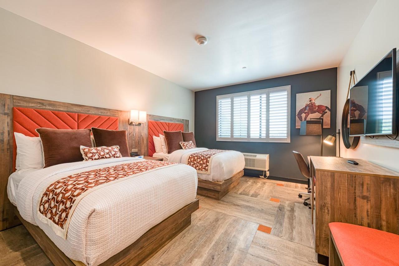 Hotel Lexen Newhall & Santa Clarita - Near Six Flags Magic Mountain Екстер'єр фото