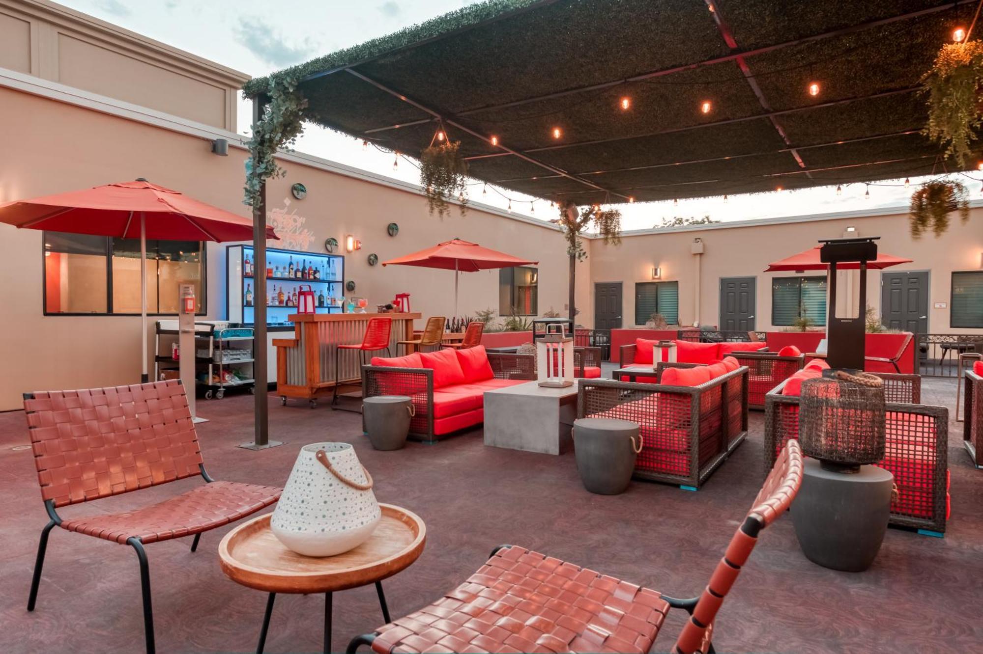 Hotel Lexen Newhall & Santa Clarita - Near Six Flags Magic Mountain Екстер'єр фото